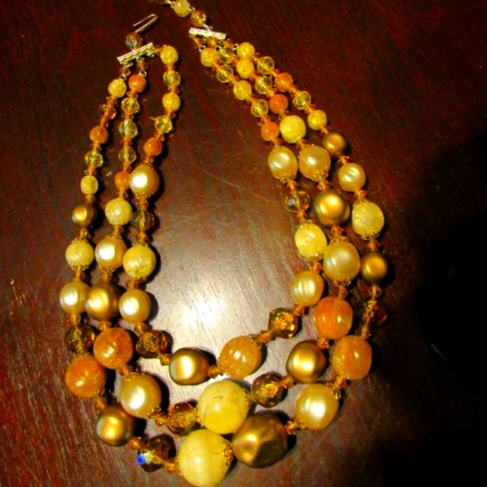 🍂 Lovely Vintage Gold-Cream-Bronze Beaded Necklace - Picture 2 of 16